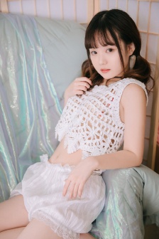 粉衣电梯